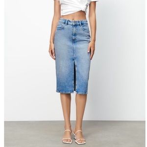 Zara Denim Midi Skirt NWT, size Large